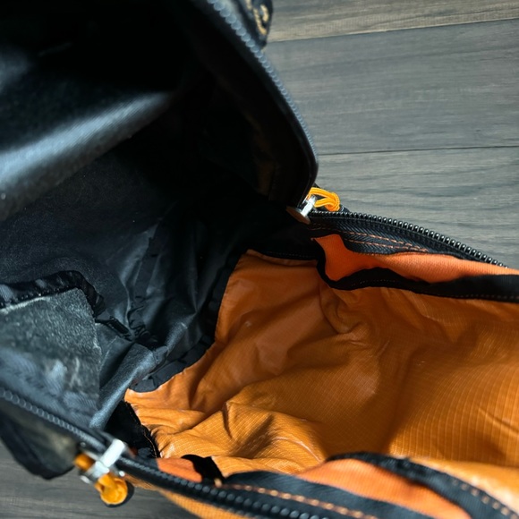 Black Diamond 16L backpack - Picture 5 of 5